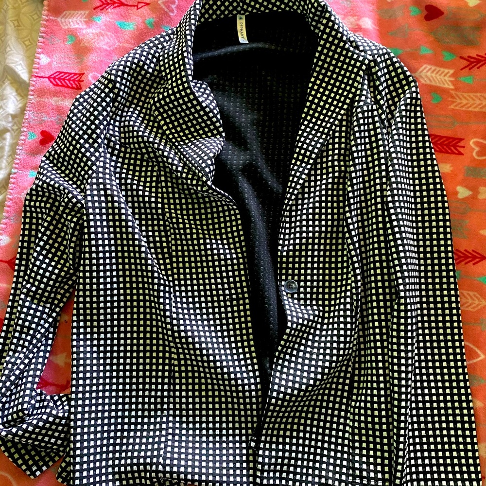 Black and white jacket EUC